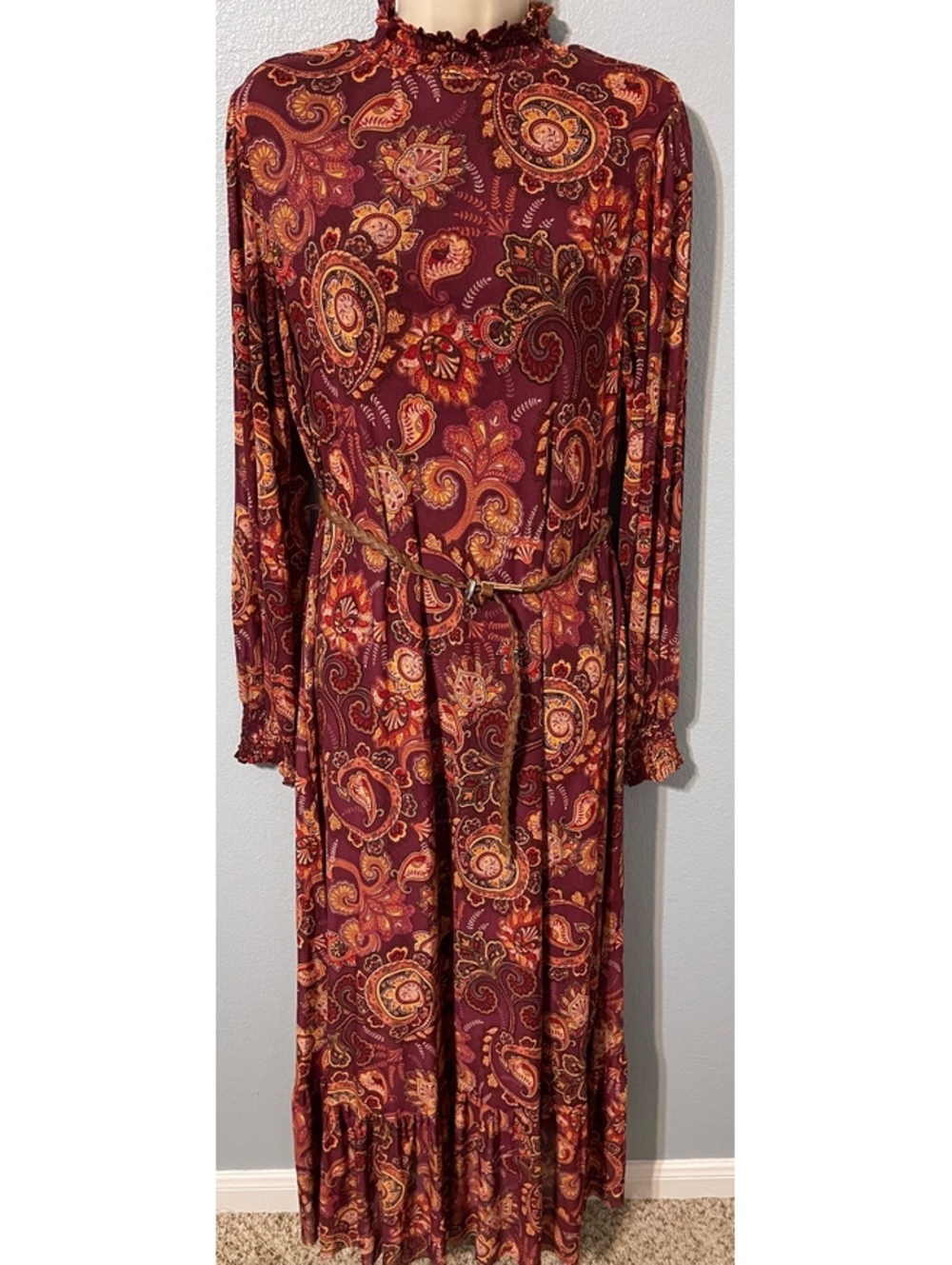 Harlow & Rose Paisley Maxi Dress Burgundy Long Sleeve Tiered Boho Ruffle Medium